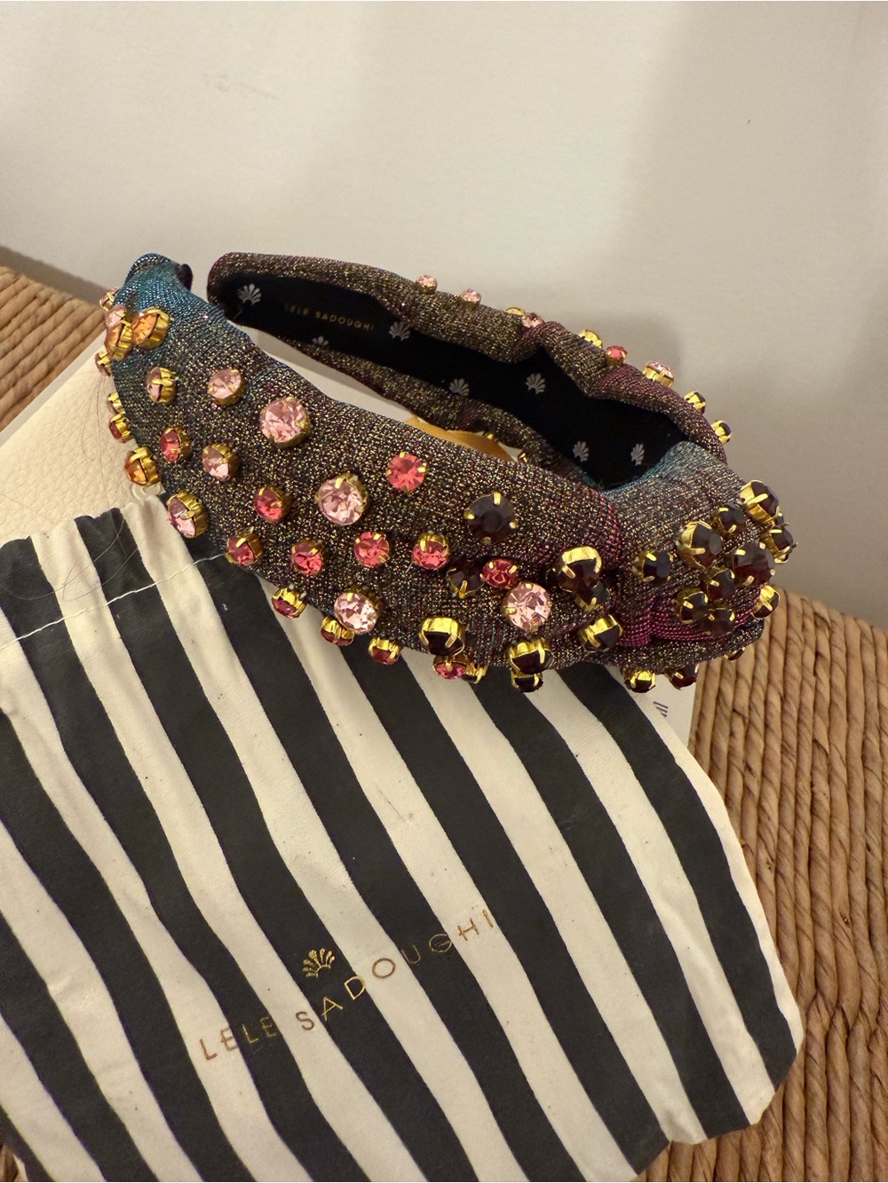 Lele Sadoughi Iridescent Jeweled Pink and Gold knot Headband ✨🪩💖 - Picture 3 of 6